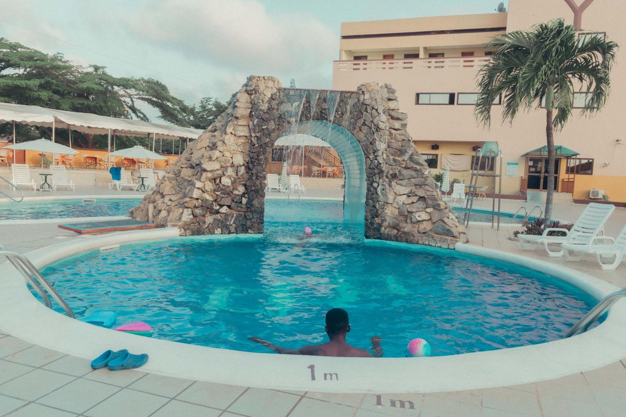 Hotel Marjorie 'Y' Tema Exterior foto